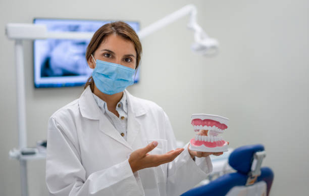 Best Emergency Dentist for Knocked-Out Tooth in Hartford City, IN